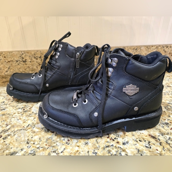 Harley-Davidson Shoes - Harley Davidson Women's Size 10 Tracey Black 4 Inch Motorcycle Boots  D84496
